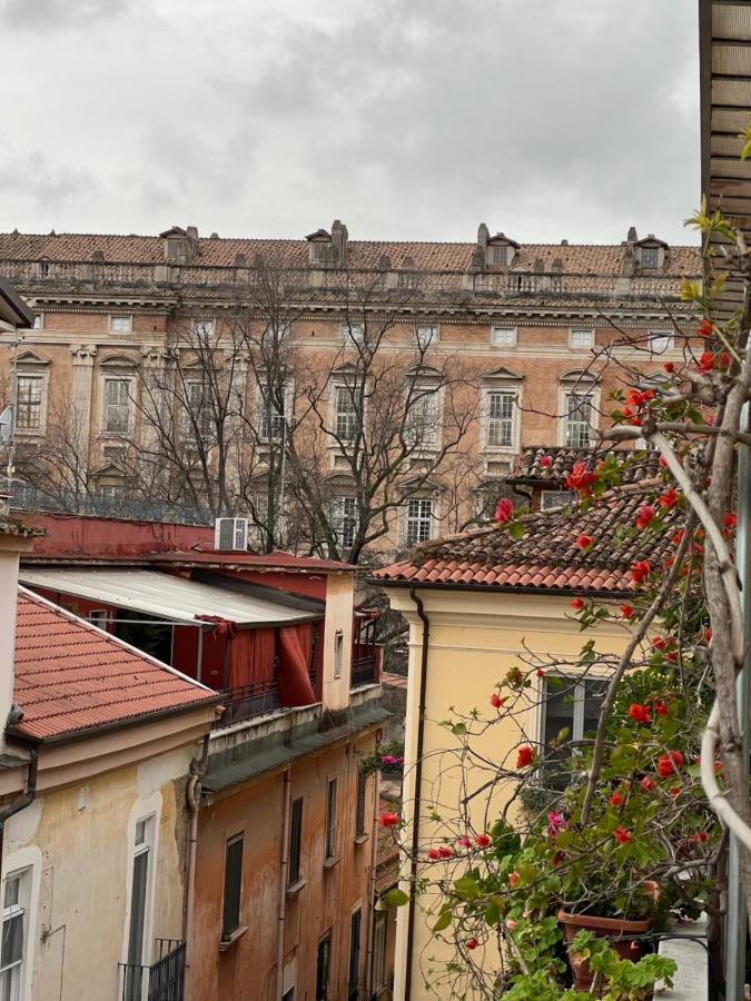 White Elegance Luxury B&B Caserta Bagian luar foto
